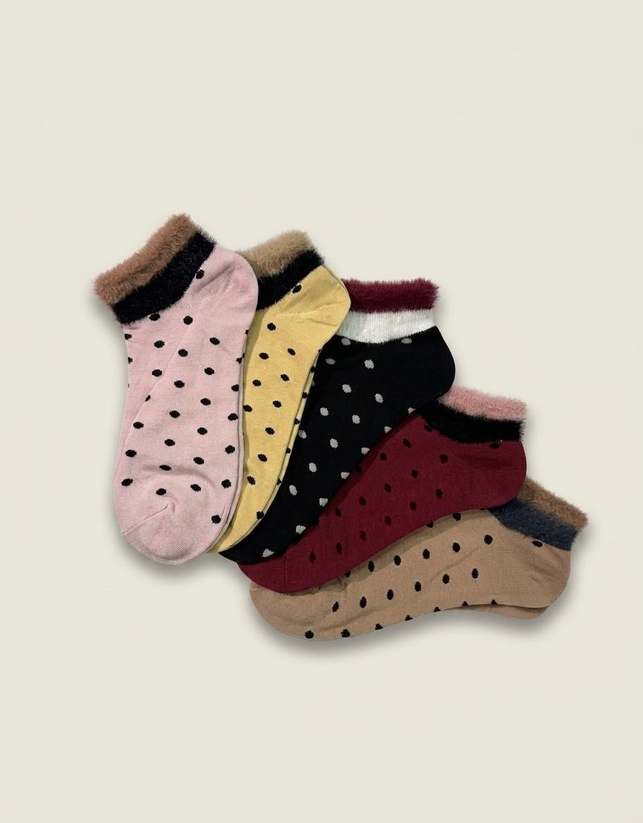 WhatsApp Image 2026-08-25 at 4.45.31 PM Women’s 5 Pair Cozy Ankle Socks - Image 1